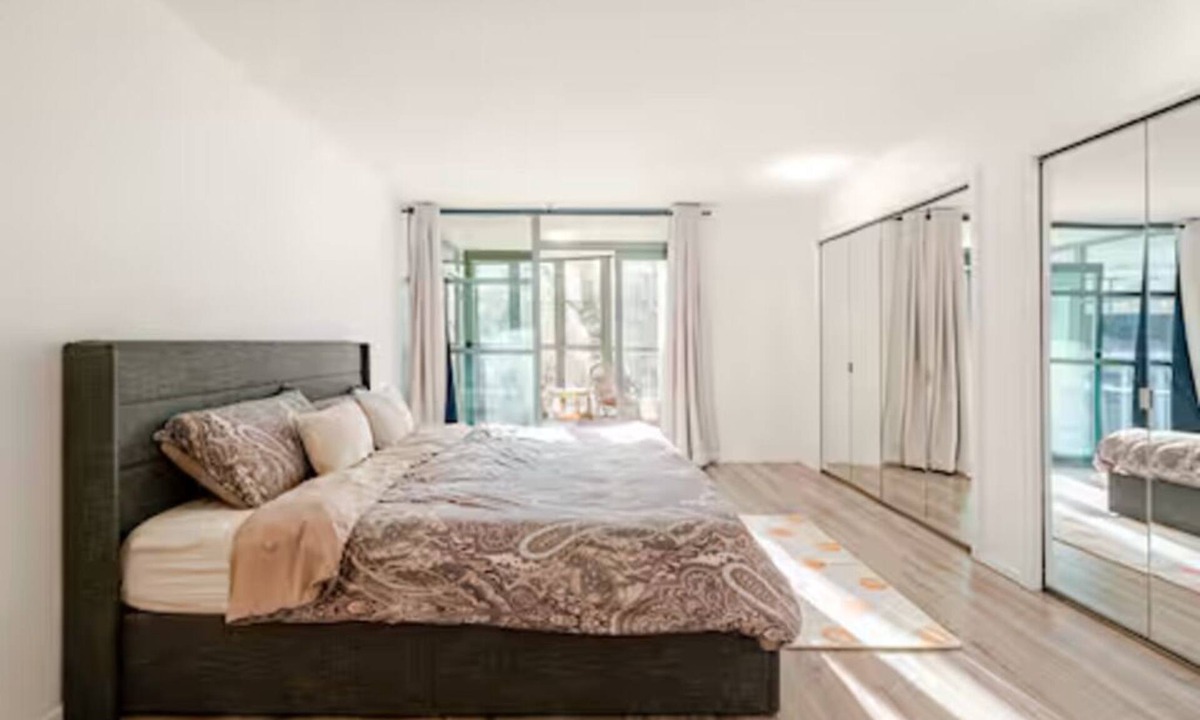 Central Apartment | 1 Bedroom Apartment in Heart of Vancouver