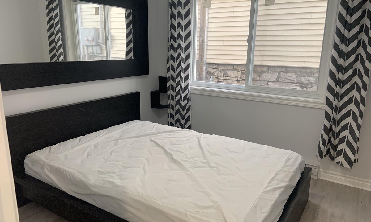 Hull Apartment | 1-Bedroom apt only 5 min from Downtown Ottawa