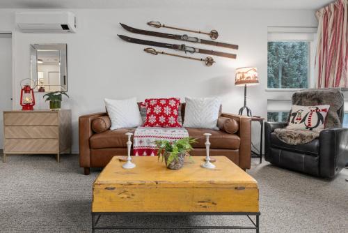 Upper Village Apartment | 1BR + Sofa Bed | Greystone Lodge | Ski in/Ski out | Pool & Hot Tub | Epic Locations
