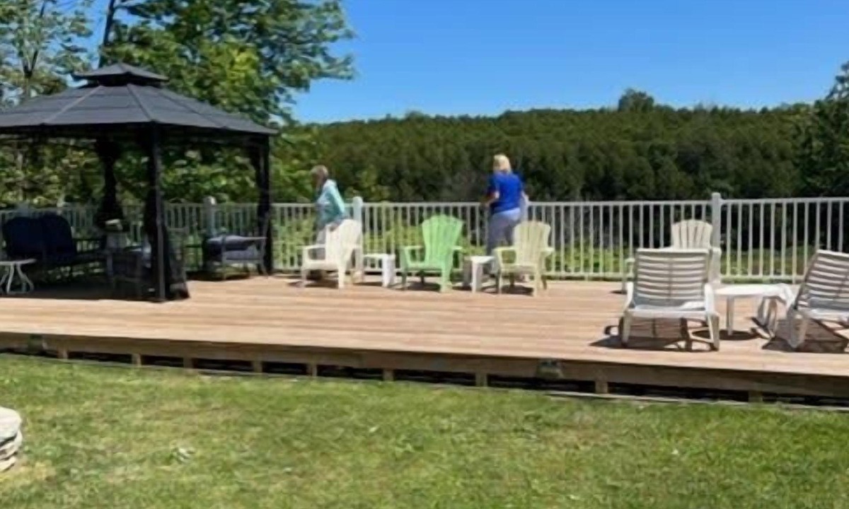 Southampton House | 2 Bdrm Country Cottage #4 - Rosewood cottages