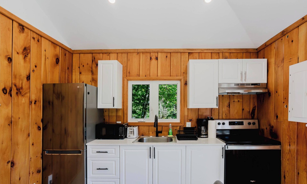 Carling Cottage | 2-Bedroom Cottage #4