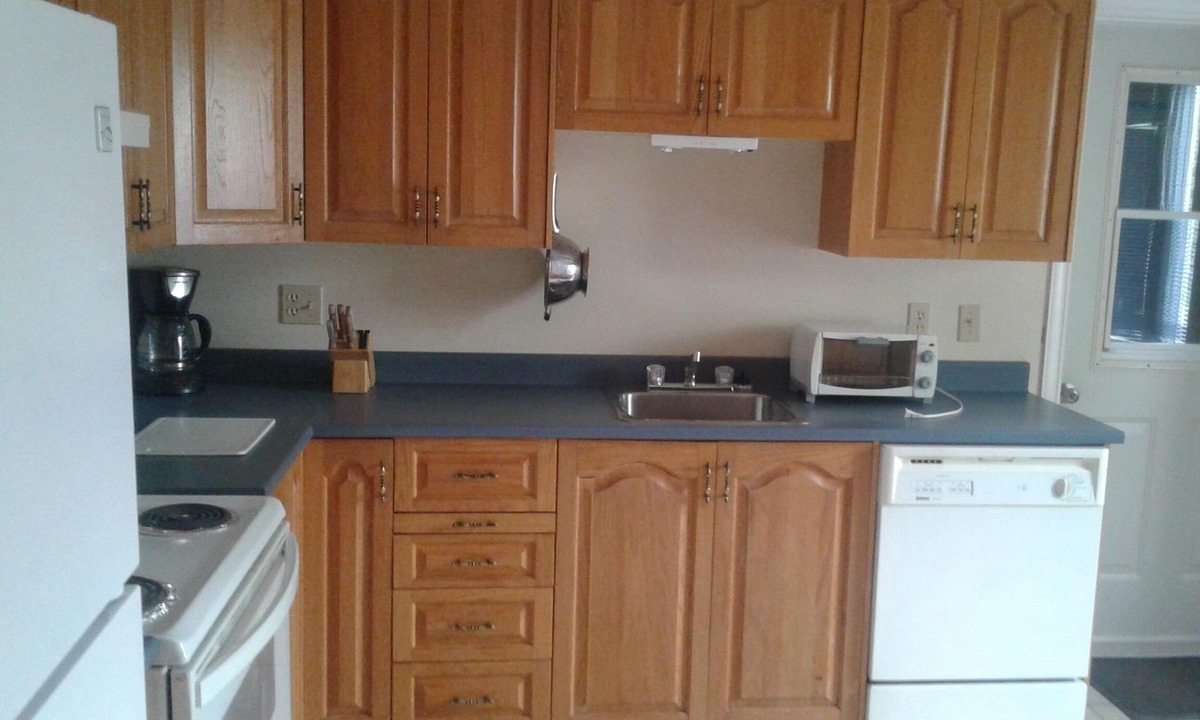 Grand Falls - Windsor House | !/2 of ranch style all one level house with attached garage. Open concept .