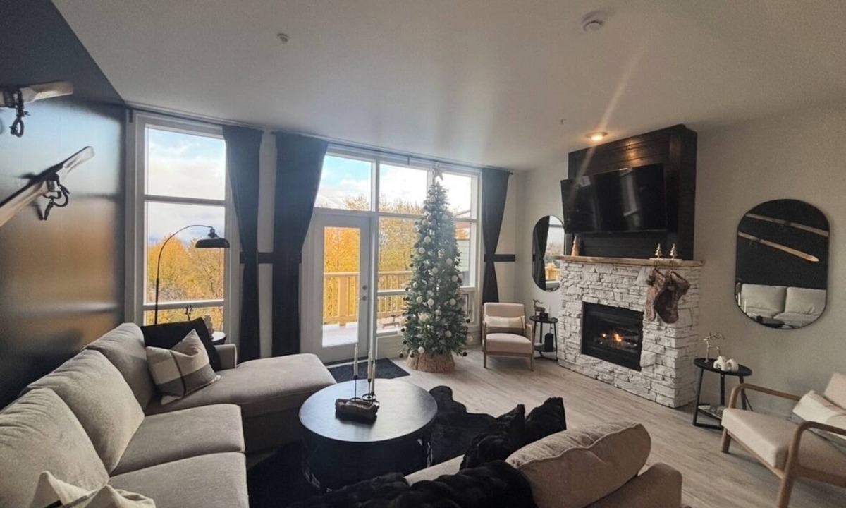 East Kootenay House | ⛳️3.5 bedroom Mountain Oasis and Golfers Paradise ⛳️