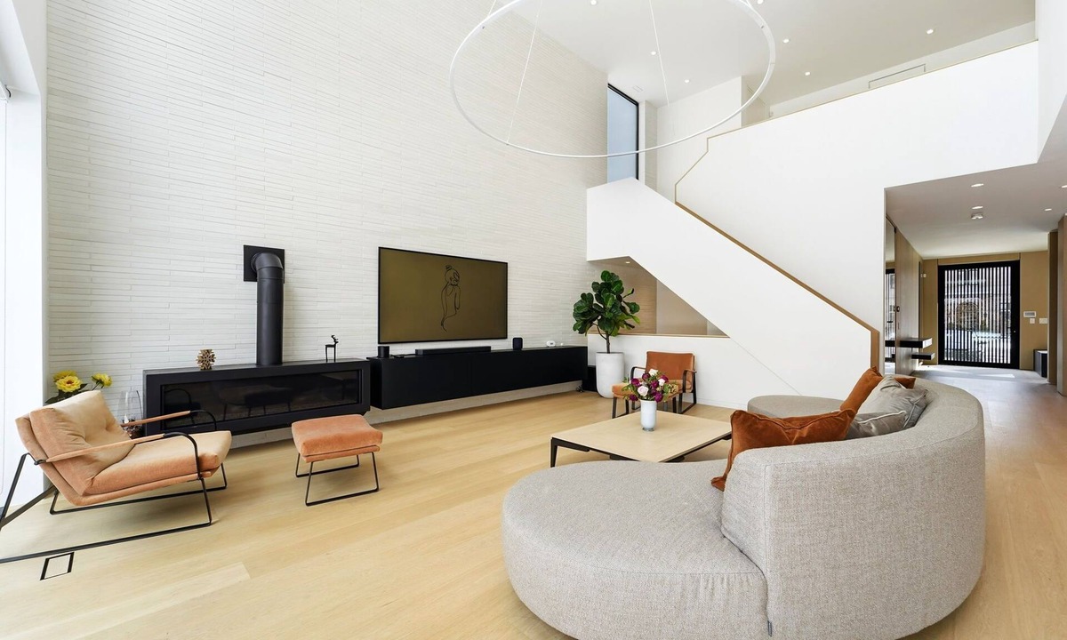 Forest Hill South House | 6000sqft Forest Hill new build (2025) elevator rooftop 5 ensuite EV