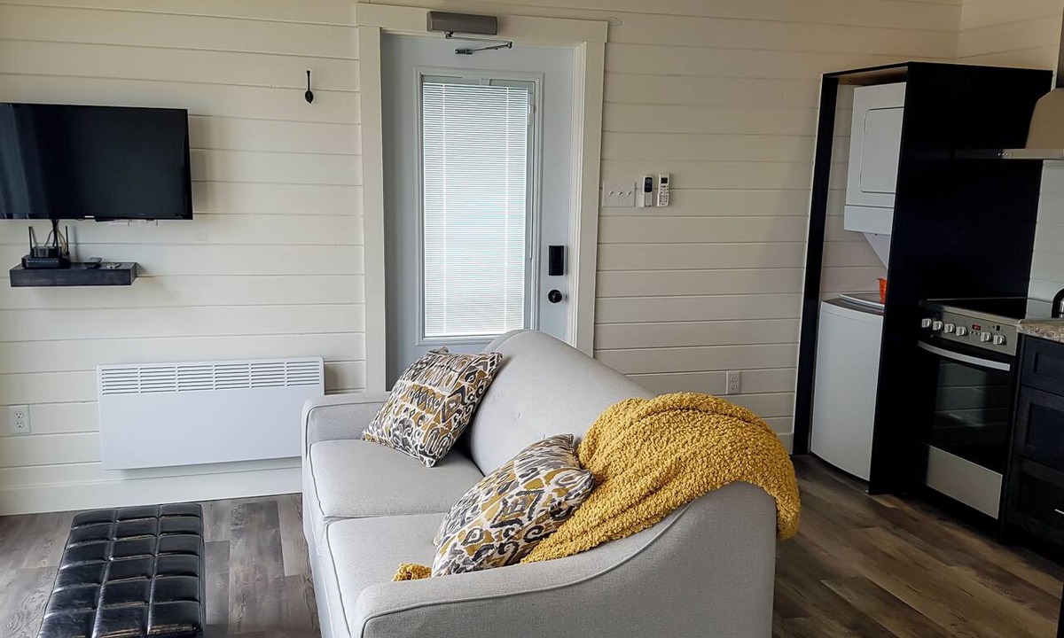 Port Saunders Cottage | A Wave From It All Ocean Front