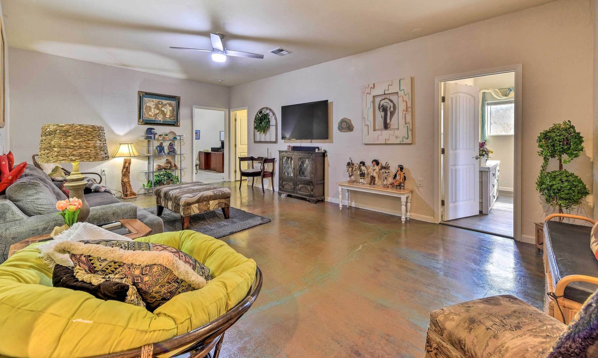 Apache Junction Apartment | Apache Junction Apartment ~ 2 Mi to Trails!