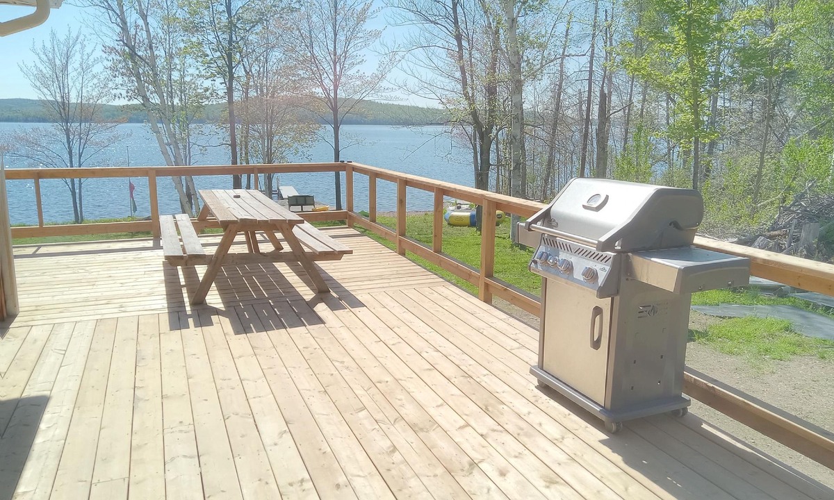 Madawaska Valley Cottage | Bark Lake Cottage