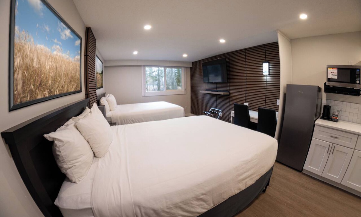 Red Deer Hotel | Baymont by Wyndham Red Deer