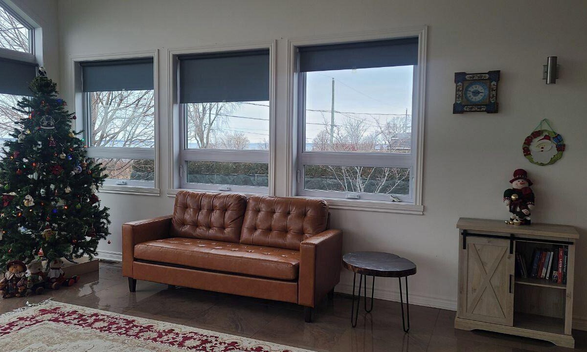 Valleyfield House | Beautiful spacious river view house, direct access to regional park