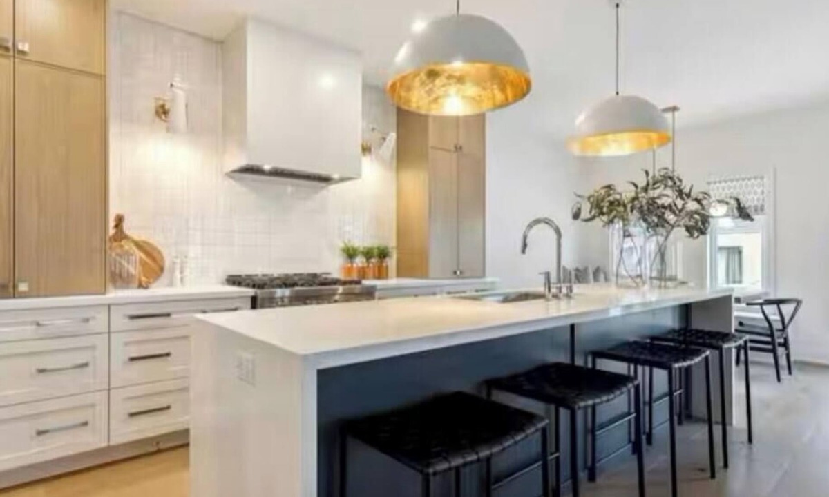 Collingwood House | Beautiful Collingwood home!