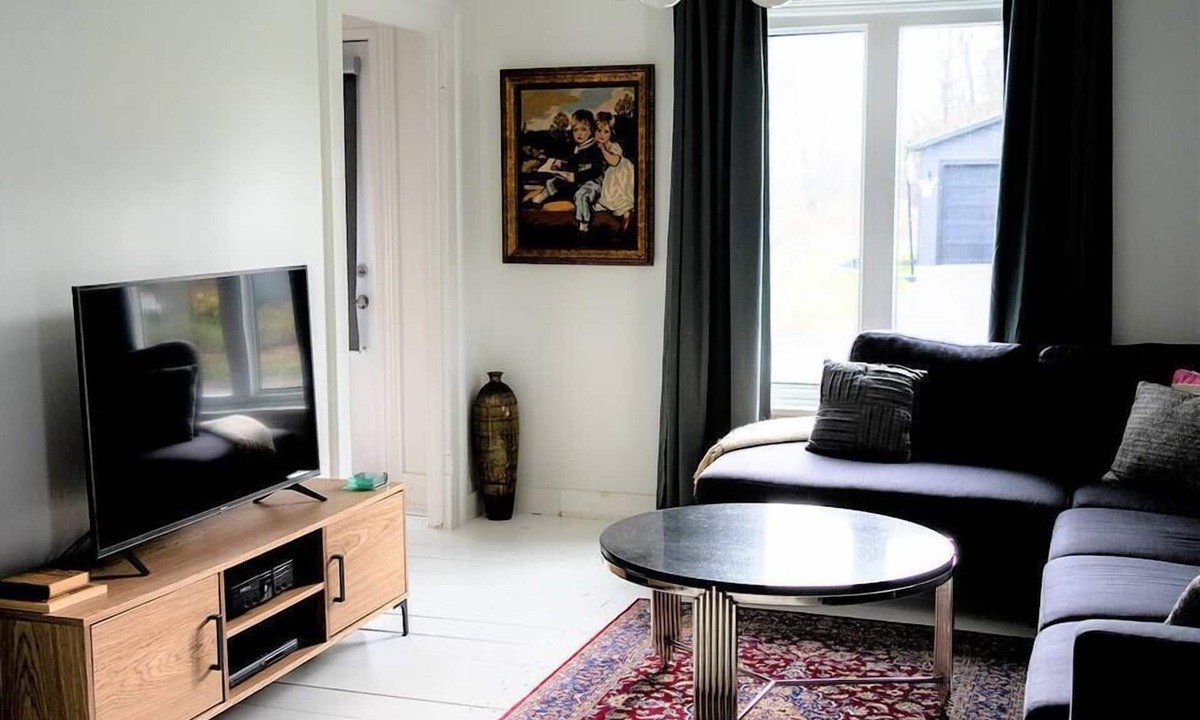 Bloomfield House | Bloomfield Bliss - Relax and Unwind