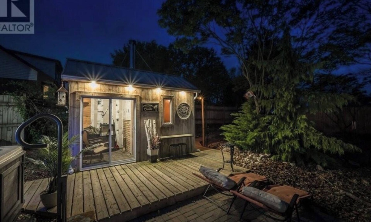 Saint Jacobs House | Boho 3-Bed House Retreat: Hot tub, Sauna, Cold Plunge Outdoor Shower, St. Jacobs