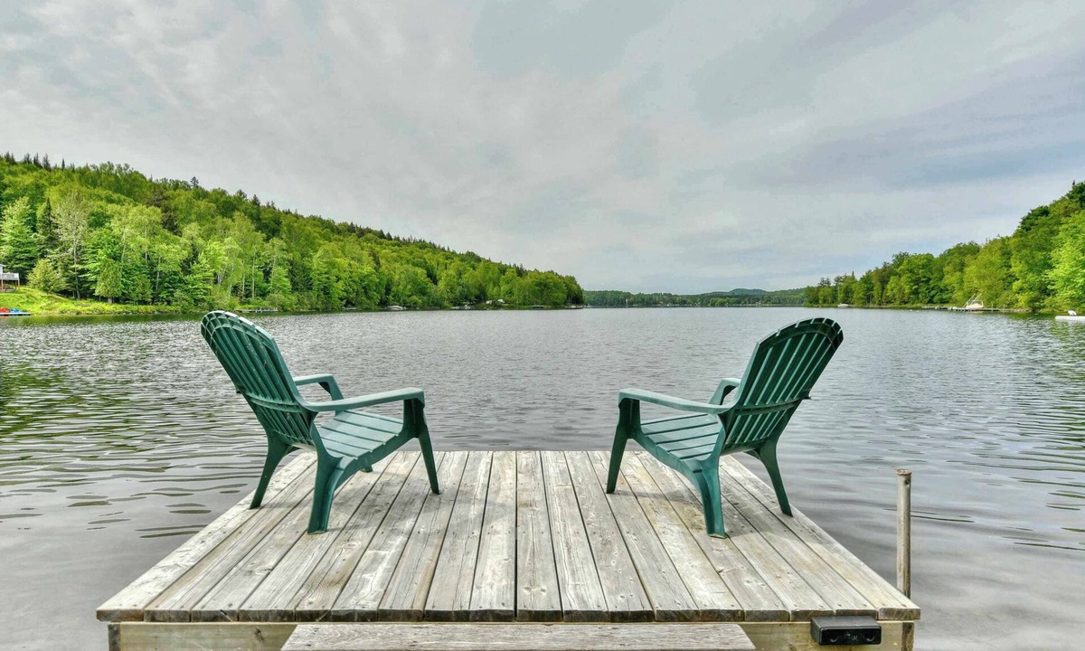 Amherst House | Bord de lac | Chalet du Bonheur