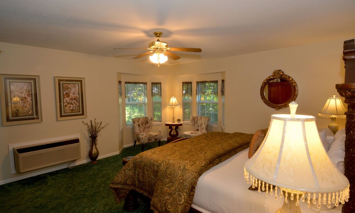 Branson Bed & Breakfast | Bradford House Bed & Breakfast