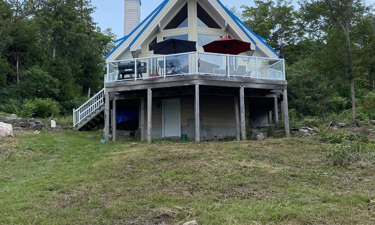 Lafontaine House | Breathtaking views