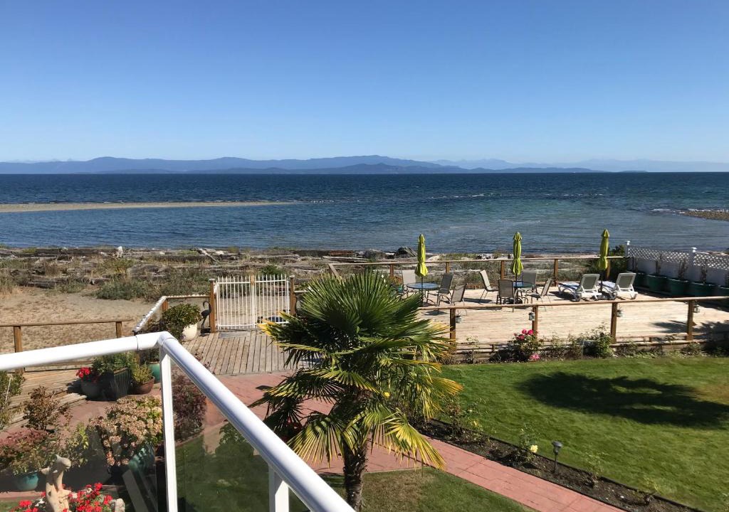 Regional District of Nanaimo Hotel | Buena Vista by the Sea