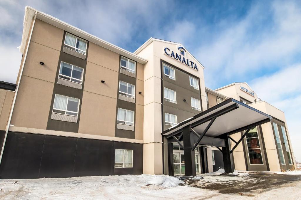 Airdrie Hotel | Canalta Hotel Airdrie