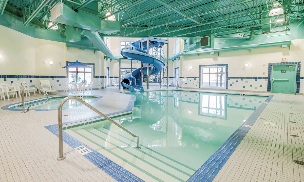 High River Hotel | Canalta Hotel High River