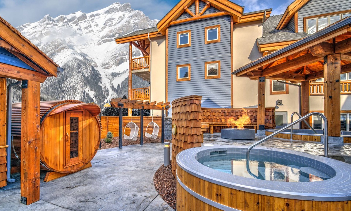 Banff Hotel | Canalta Hotel Lodge