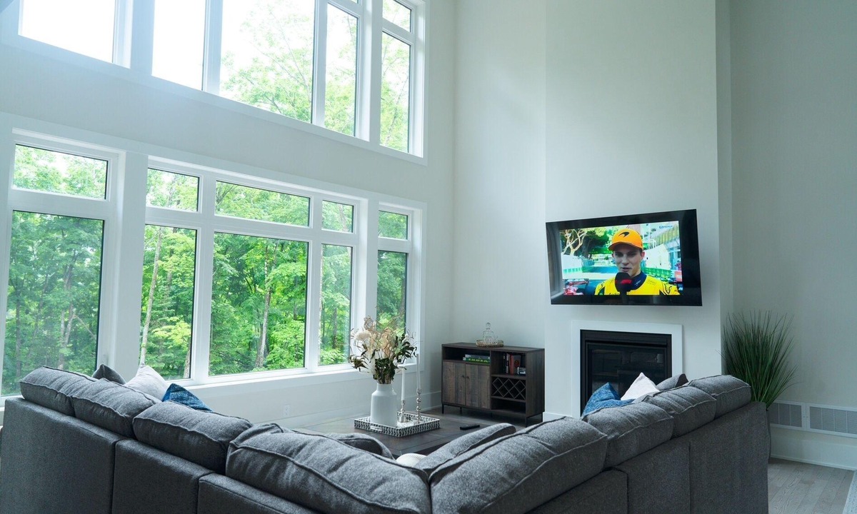Lake of Bays Ski Chalet | Casa de la montaña Muskoka