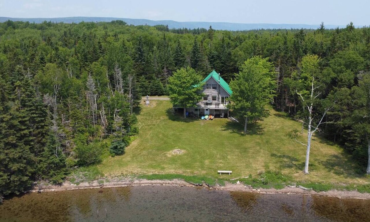 Cape Breton Island Cabin | Cedar Escape on the Bras D’or