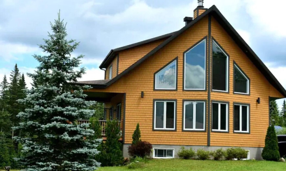 Lac Beauport Ski Chalet | Chaleureux chalet avec vue et accès au Lac et montagnes