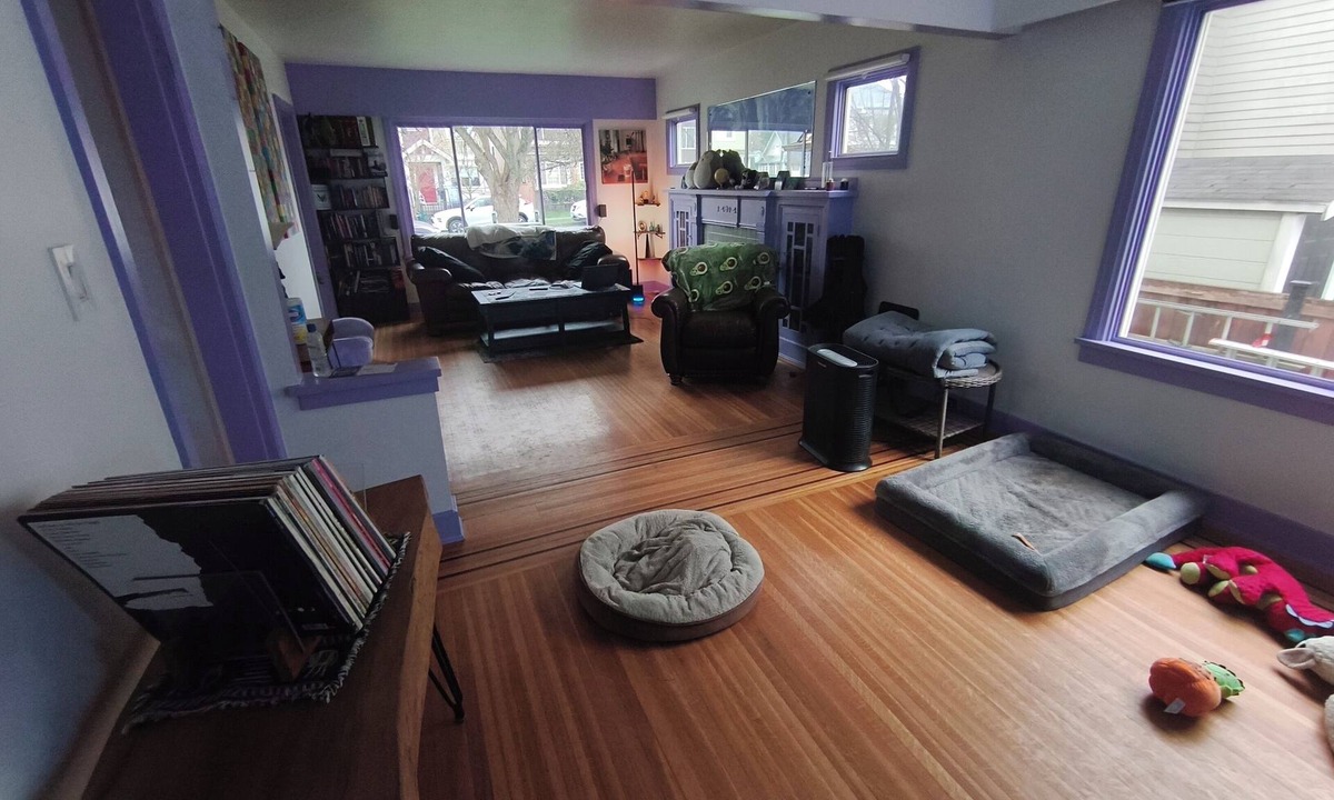 Kensington-Cedar Cottage House | Character Home in Cedar Cottage, East Vancouver - Pet Friendly. Sleeps 7.