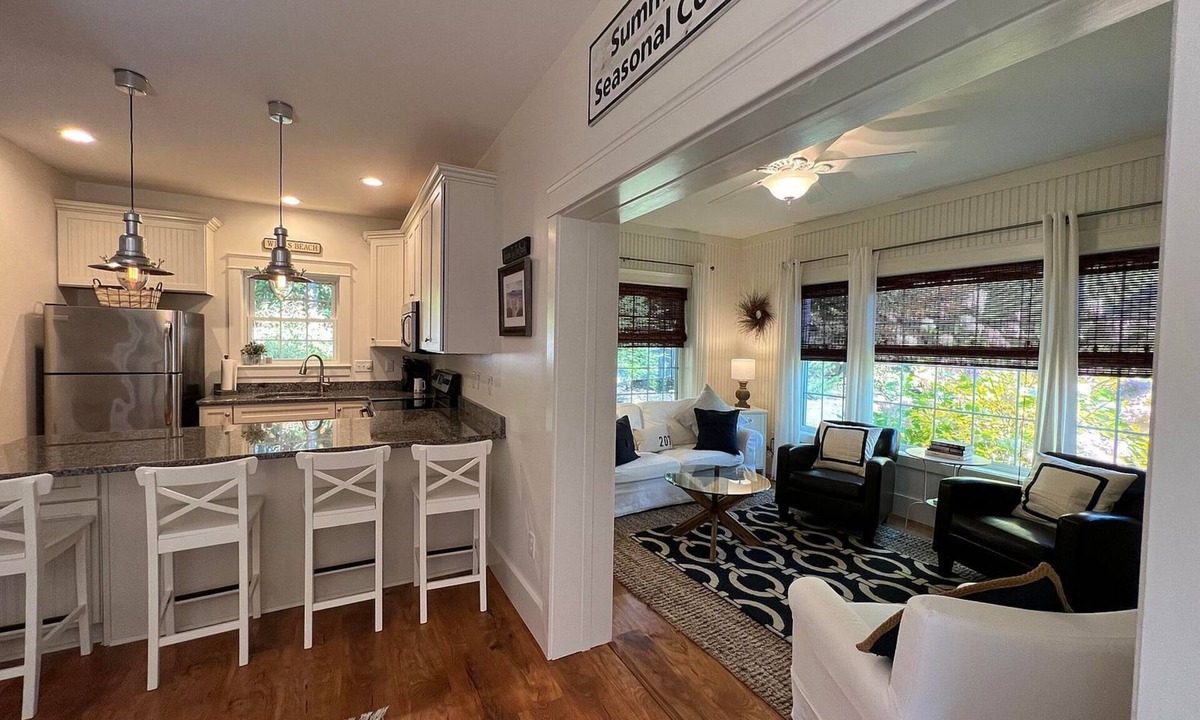 Wells Cottage | Charming Coastal Cottage, Near Wells Beach, Drakes Island. Sept. and Oct. Avail.