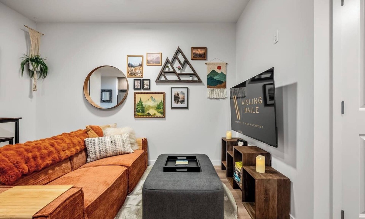 Southeast Calgary Condo | Clementine | Seton | Family Friendly | Park | Pets