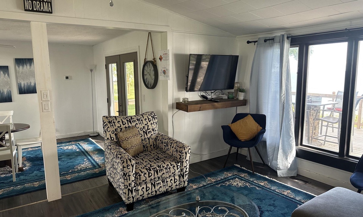 Romney House | Clifftop house with a stunning ocean view