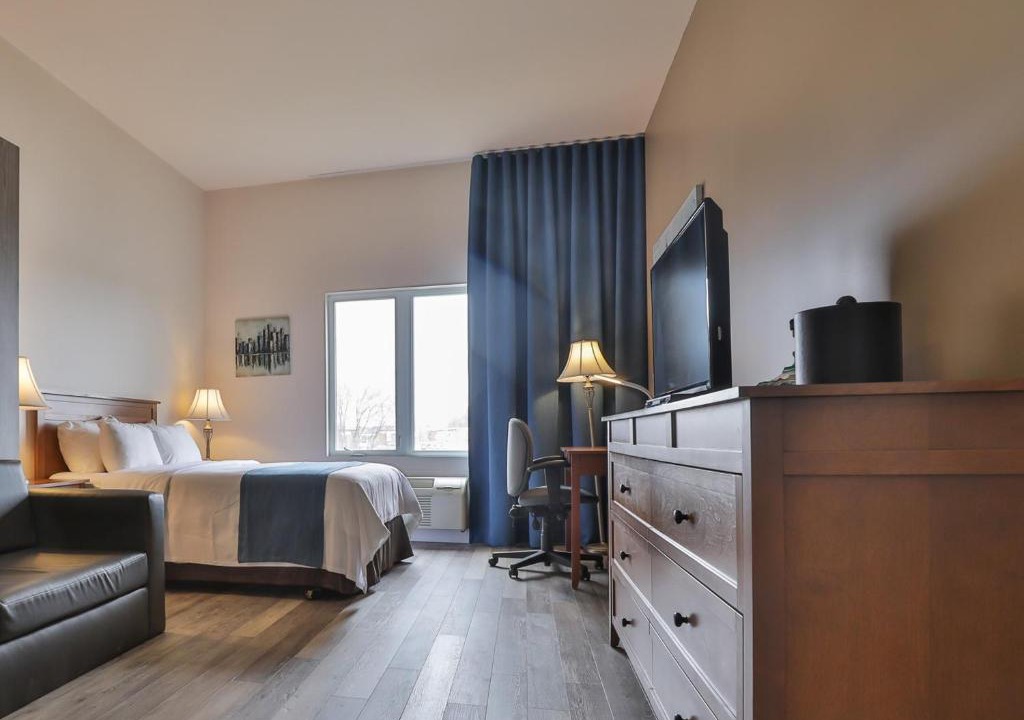 St. Jerome Hotel | Comfort Inn & Suites