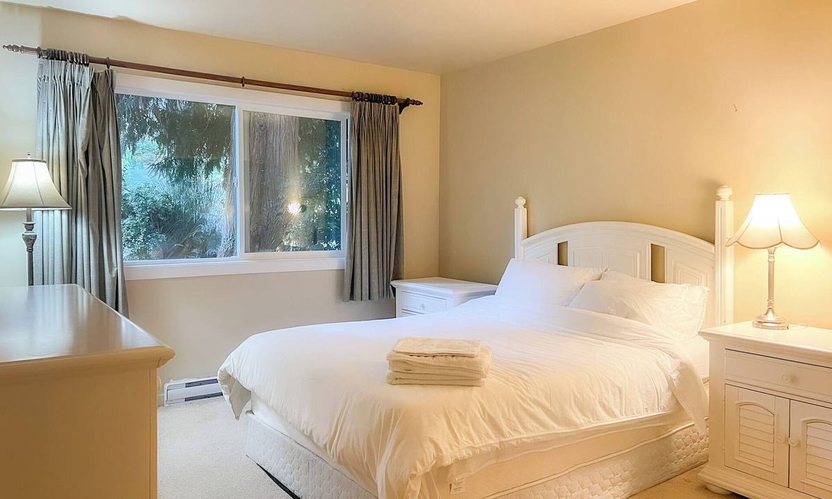 Broadmead House | Comfortable one bedroom