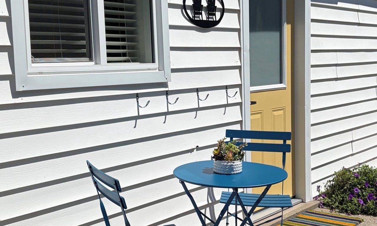 Southampton Cottage | Coming Soon! Ready by mid-August.One Bedroom Southampton Gem—close to beach!