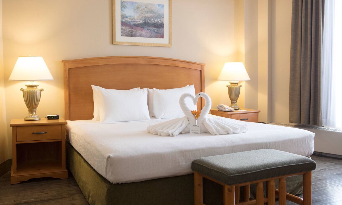 Jasper Place Hotel | Continental Inn & Suites