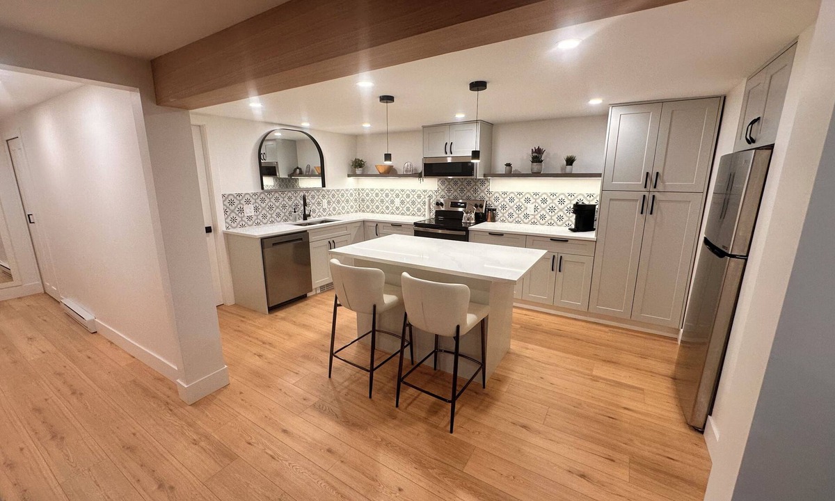 District of North Vancouver House | Convenient location, close to everything, suitable for active couples