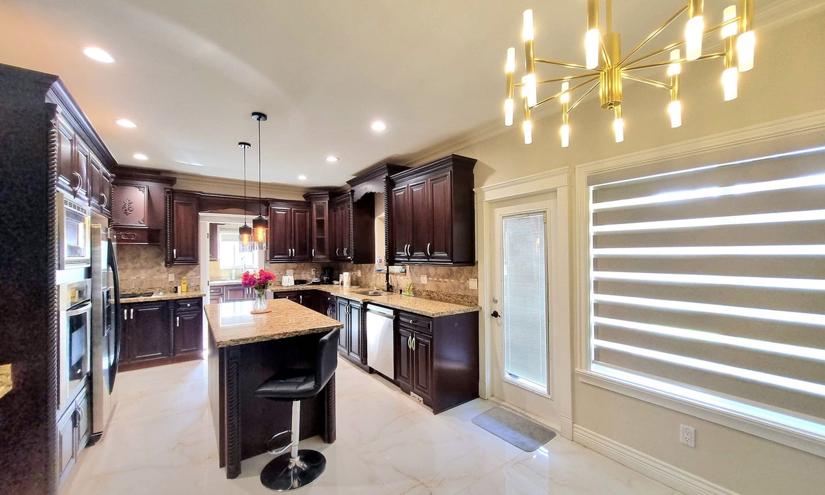 Newton House | Cost effictive stay