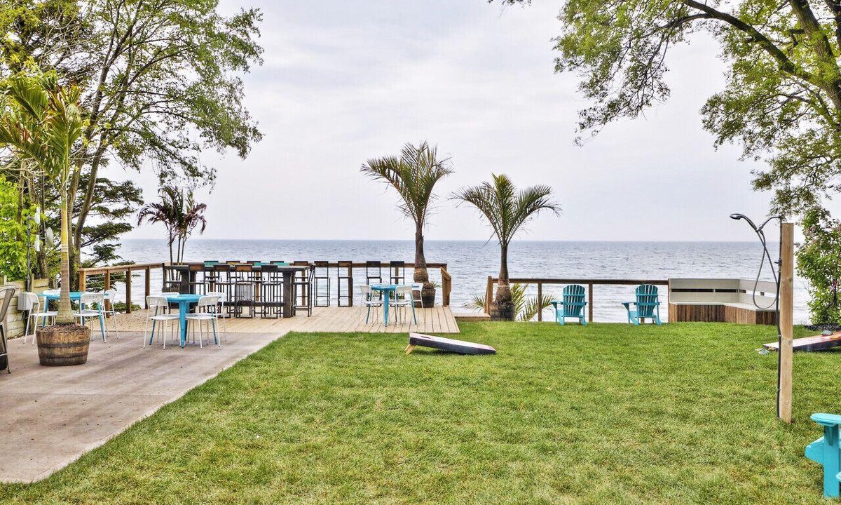 Wainfleet House | Cottage #4 · Lake Haven Beach Resort