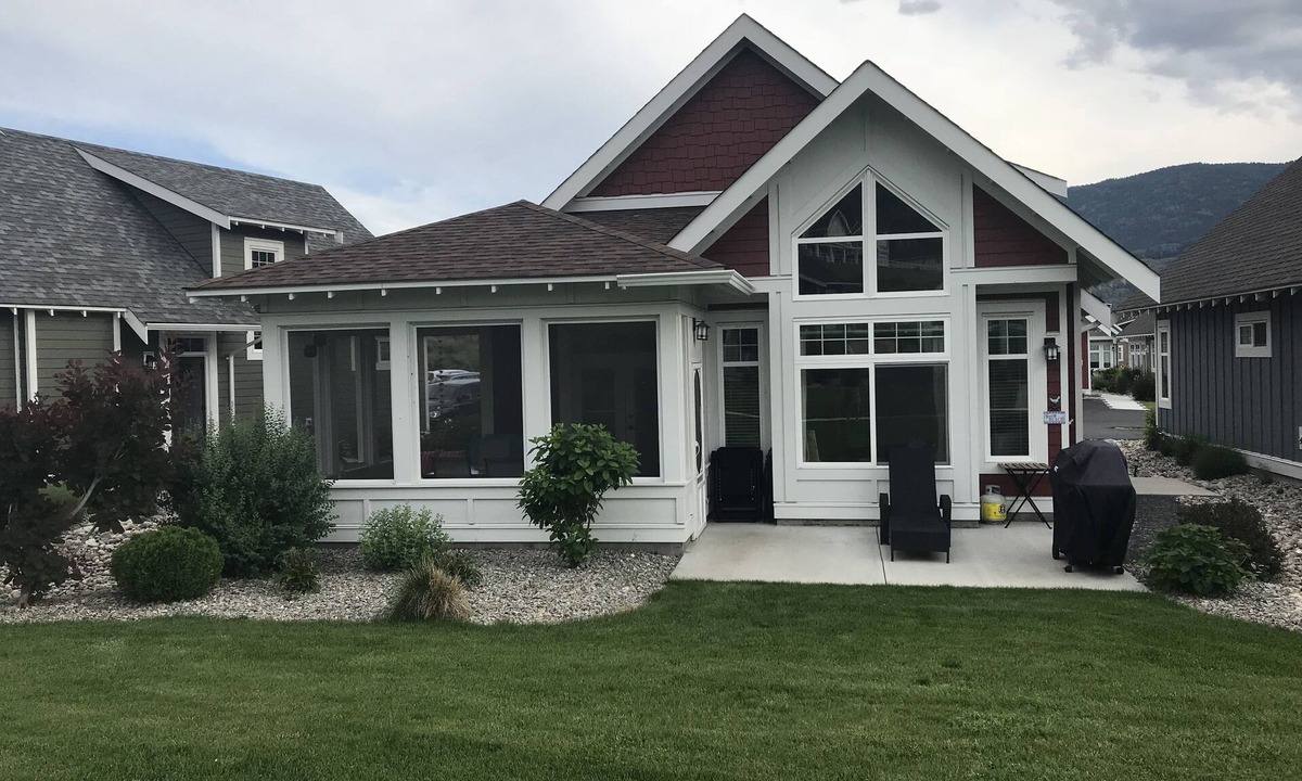 Osoyoos House | Cottage on Osoyoos Lake