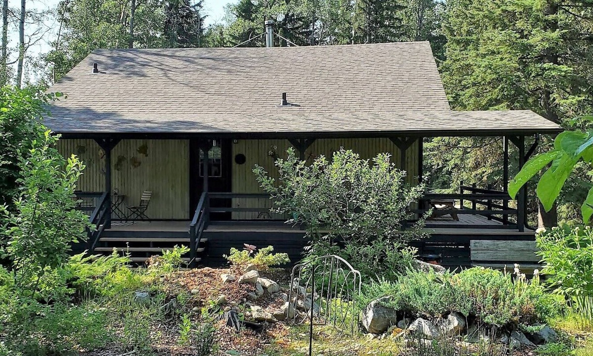 Caroline Cabin | Country Cabin in the Woods