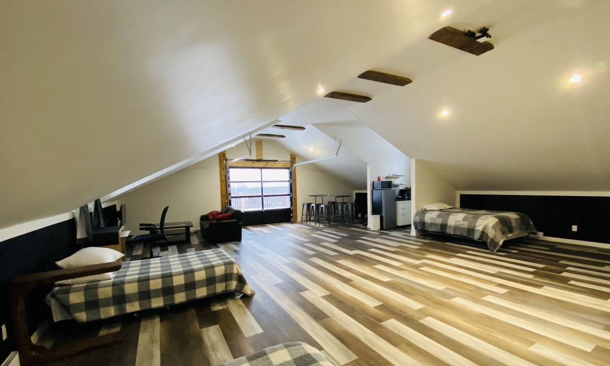 Essa House | Country Solitude in Utopia