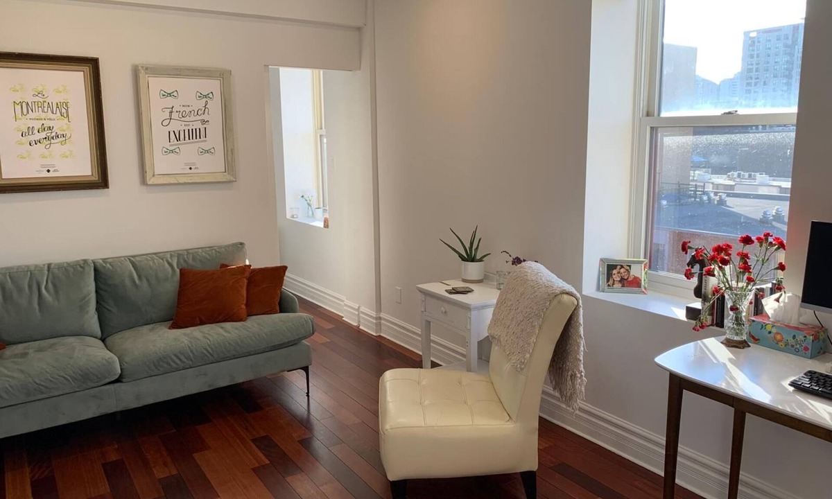 Chinatown Apartment | Cozy apartment in Downtown Montreal, Old Port, Quartier des spectacles