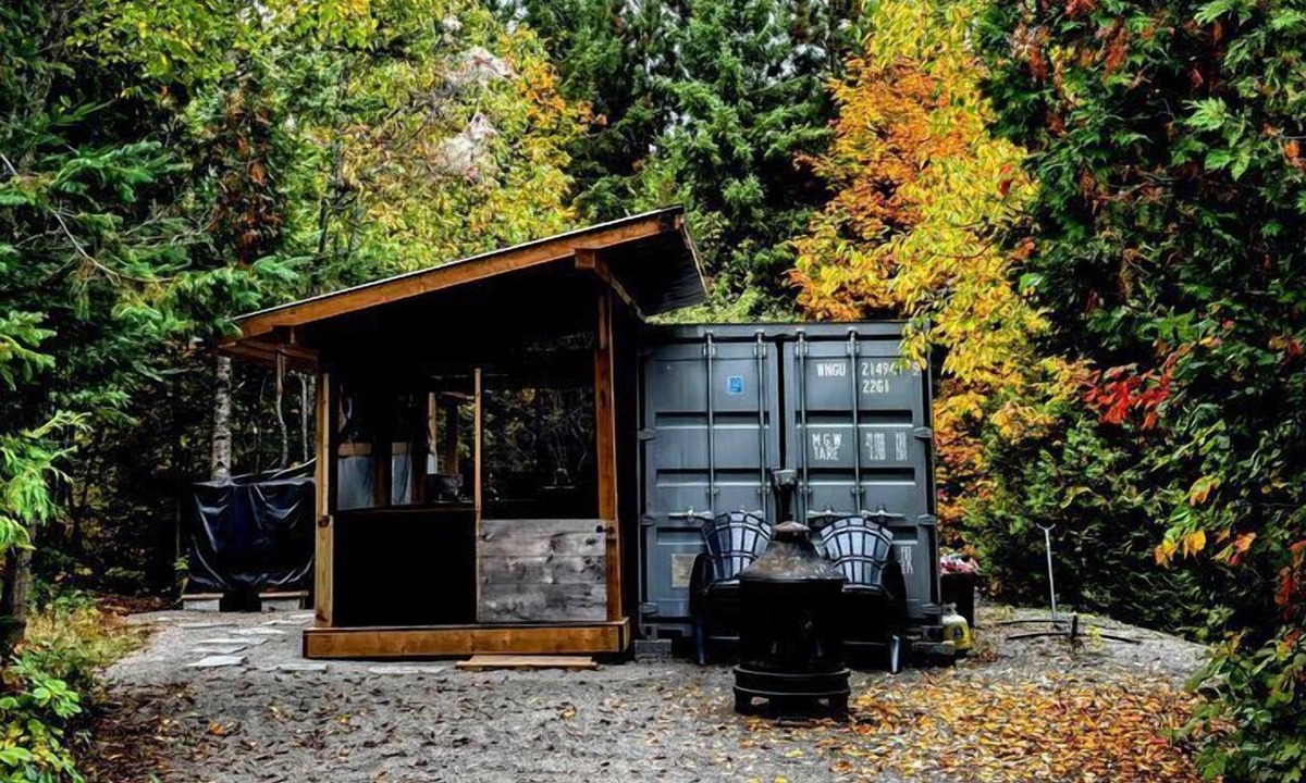 Bancroft RV Rental | Cozy Container for a Unique Glamping Experience in the Forest in Bancroft, Ontario