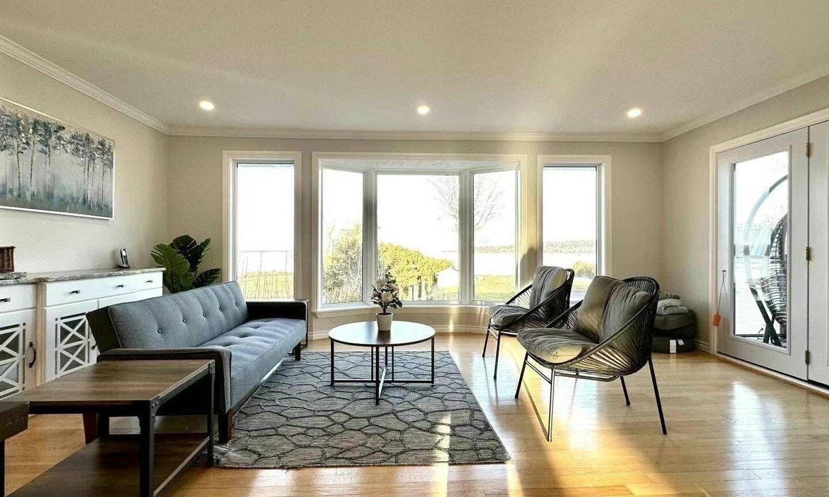 Bewdley Cottage | Cozy cottage on Rice Lake. Four seasonal, pet friendly