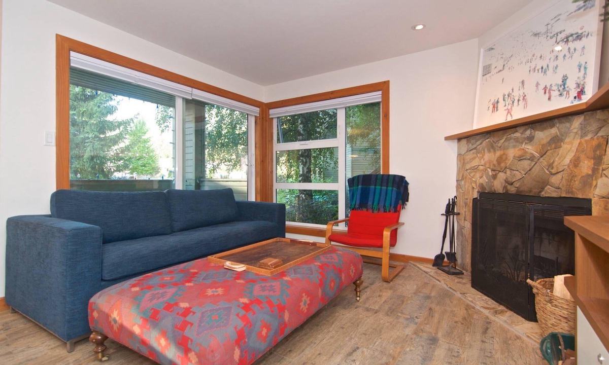 Whistler Creekside House | Cozy Creekside townhome. Walk to lifts! Fireplace, in-suite laundry, free parking. Newly renovated