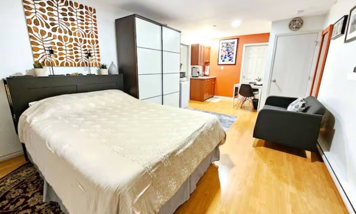 Downtown Eastside Apartment | Cozy Garden Suite w/Private Entrance