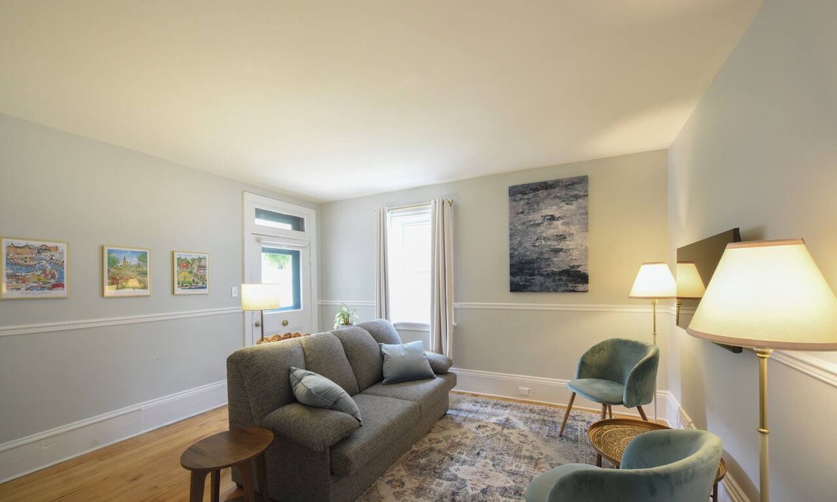 Glebe House | Cozy Glebe Coach house perfect for smaller families