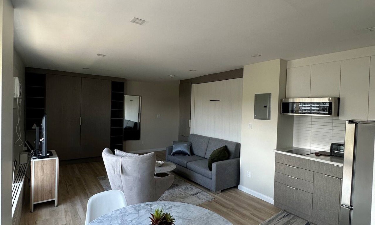 Centretown Apartment | Cozy Modern Centretown Ottawa Studio Near U of O, Restaurants, and Amenities