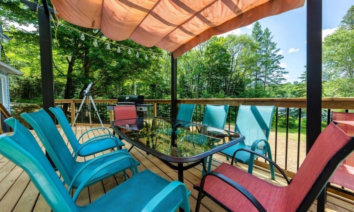Bracebridge Cottage | Cozy Muskoka cottage