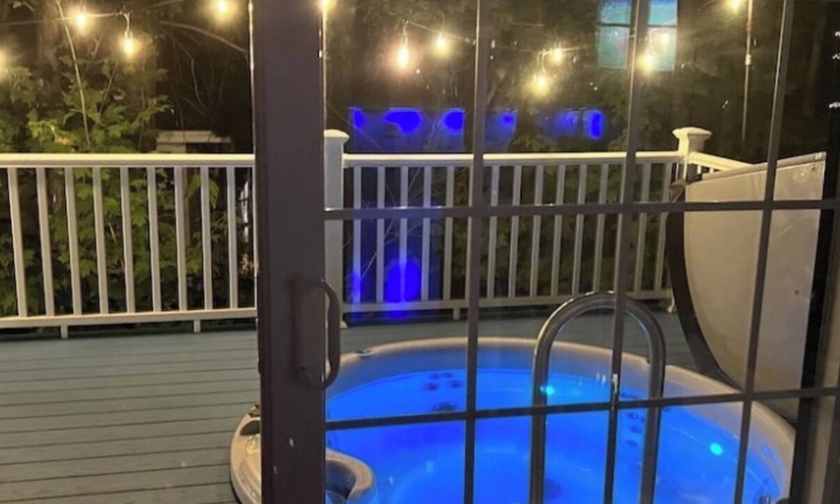 Intervale House | Cozy North Conway Home, perfect location with fireplace and hot tub!
