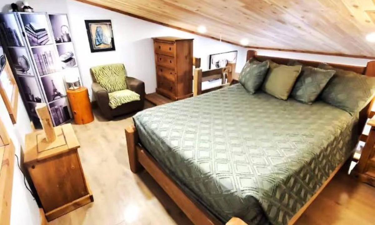 Regional District of Kitimat-Stikine Cabin | Cozy Spacious Cabin in Tiny House Village! 10A